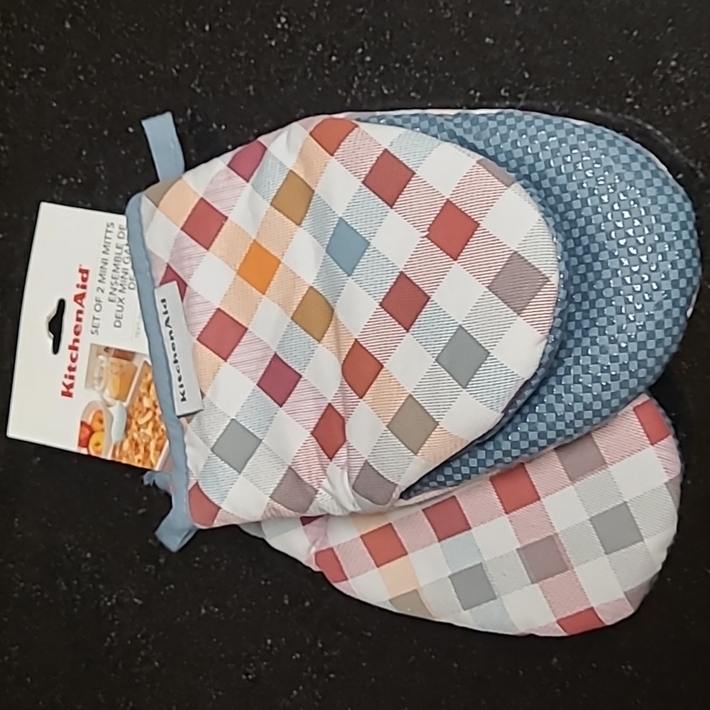 KitchenAid Mini Mitts